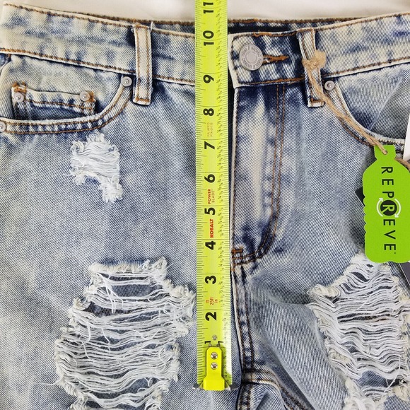Indigo Rein Denim Shorts Juniors 1 Blue Jean High Rise Distressed Light Wash NWT - Picture 4 of 16